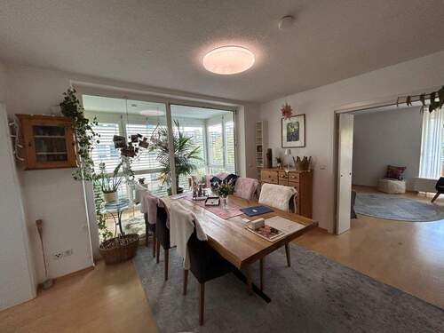 Wohnen - 4 Zimmer Etagenwohnung zum Kaufen in Freiburg im Breisgau