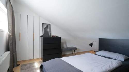 Der ausgebaute Spitzboden bietet viele Möglichkeiten zur Nutzung - 