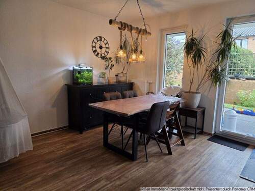 Wohnzimmer - Etagenwohnung mit 91,50 m&sup2; in Buxtehude zur Miete