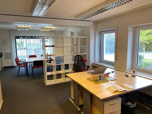 product2 - Büro mit 100,00 m&sup2; in Adelsdorf zur Miete