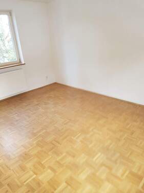 Wohnzimmer - Etagenwohnung mit 52,00 m&sup2; in Friedrichroda zur Miete
