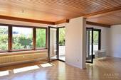 Wohn und Essbereich - 1 Zimmer Mehrfamilienhaus, Wohnhaus zum Kaufen in Fellbach