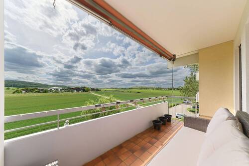 Balkon und Aussicht - 3 Zimmer Etagenwohnung in Böblingen