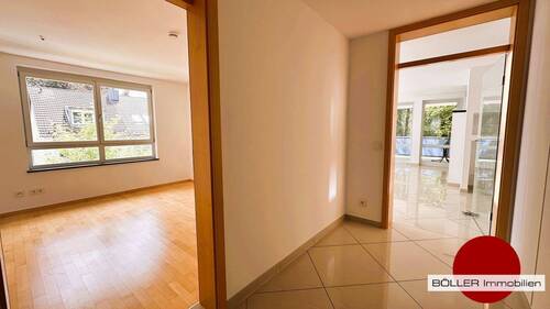 Gepflegt und hell - Etagenwohnung mit 145,00 m² in Nürnberg zur Miete