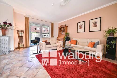10 Wohnzimmer - 