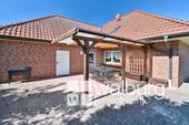 21 Terrasse mit Überdachung - 