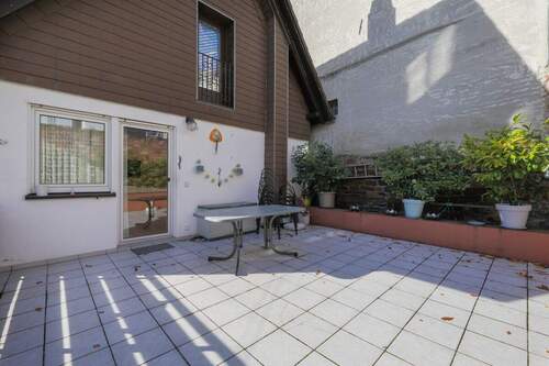 Terrasse Hauptwohnung 2 - 