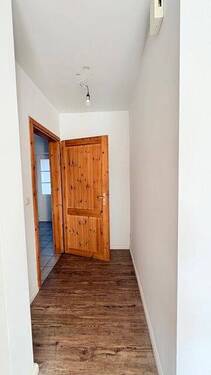 Blick zum Eingangsflur - 