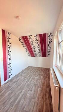 2. Zimmer im Dachgeschoss - 