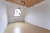 Zimmer_2b_DG - 