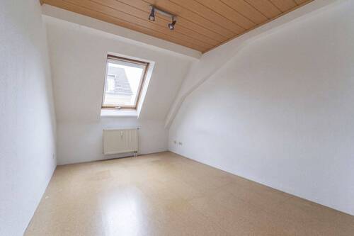 Zimmer_2b_DG - 