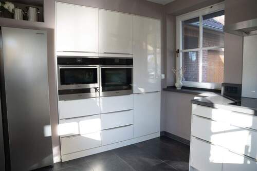 Dampfgarer und Backofen - 