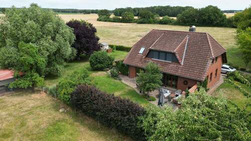 Bild 4 - Einfamilienhaus mit 200,00 m² in Apenburg-Winterfeld zum Kaufen