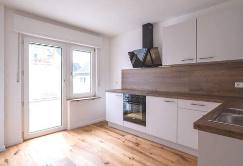 Küche - 5 Zimmer Einfamilienhaus zum Kaufen in Koblenz