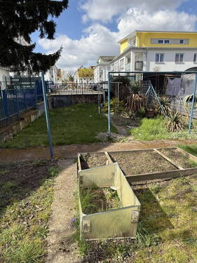 Garten rechter Bereich - 4 Zimmer Reihenmittelhaus in Bruchsal