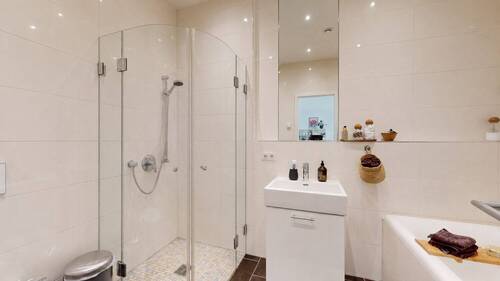 Badezimmer Ansicht I - 