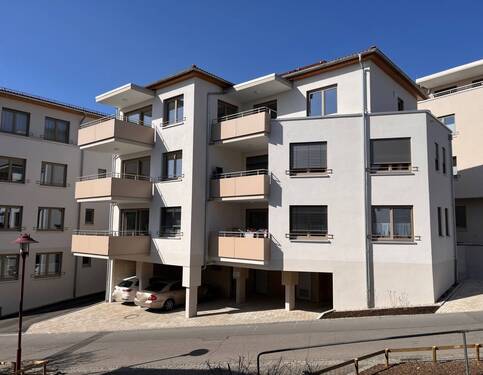 Zentral. Überzeugend. Modern. - ZENTRAL & RUHIG - 3,5-Zimmer Dachgeschoss-Wohnung in Herbertingen