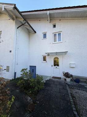 Außenansicht Haus vorne - 