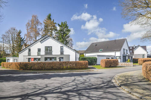 Straßenansicht - 4 Zimmer Einfamilienhaus in Simmerath