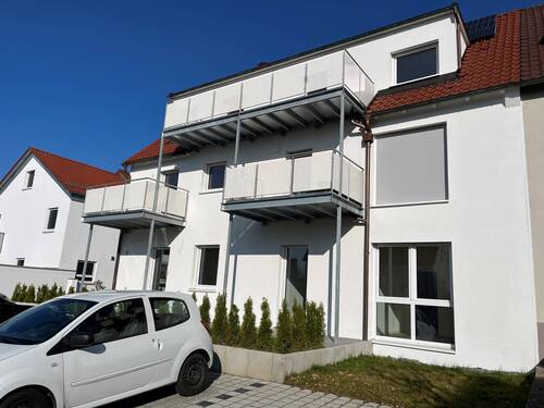 2004.jpg - +++FERTIGGESTELLT!!+++Energetisch TOP sanierte Wohnungen in einem 5-Familienhaus im Herzen von Denkendorf!