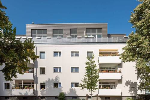 Außenansicht - Energieeffiziente, vermietete 3-Zimmerwohnung mit Balkon und Aufzug nahe Grunewald