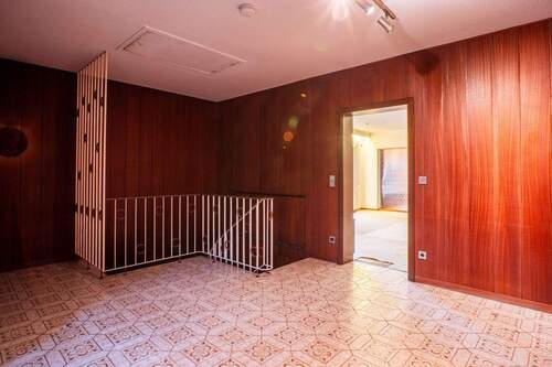 Diele - 5 Zimmer Einfamilienhaus zum Kaufen in Bremerhaven