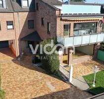 Eigentumswohnung mit eigenem Garten und Garage im Zentrum - Erftstadt Lechenich