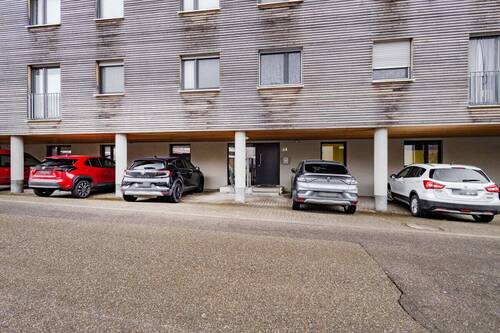 Carport direkt vor dem Hauszugang - 