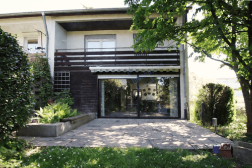 HINTERANSICHT - 