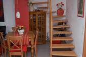Treppenaufgang - 4 Zimmer Etagenwohnung in Neuwied