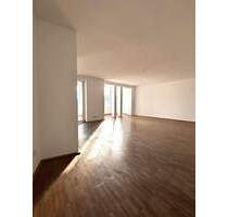 Düsseldorf - Medienhafen: 2,5 Zimmer mit Wintergarten Einbauküche Abstellraum