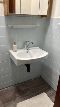 Gäste-WC - 4 Zimmer Etagenwohnung zur Miete in Werne