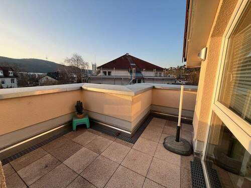 Balkon - Etagenwohnung mit 80,00 m&sup2; in Lahnstein zur Miete