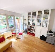 Luxuriöse ETW, S-West, Top Lage, WFL 49,16qm, Bj.88, 1 TG, 1 Kitchenette, üb. Terrasse, Garten, lux. Modern., Parkettböden, kurzf. Bezug - Stuttgart