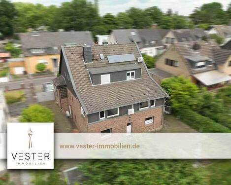 zu kaufen - Platzwunder mit Garten - Ihr neues Zuhause im ruhigen Gurkenland von Düsseldorf
