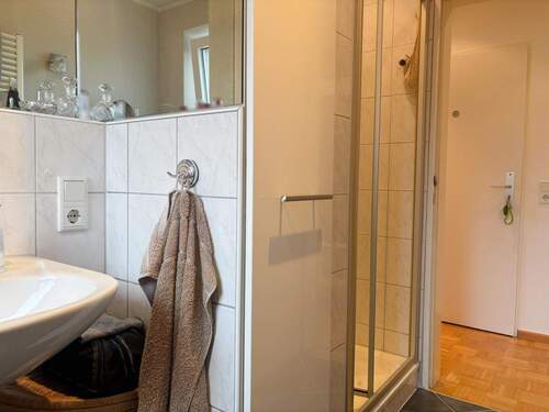 mit Dusche - 
