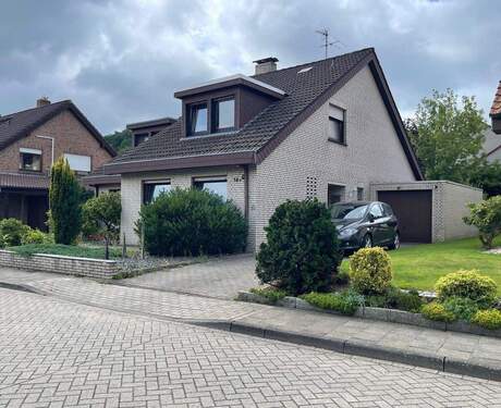 1 - Solide Doppelhaushälfte in ruhiger Sackgassenlage - Nähe Burg Bad Bentheim!