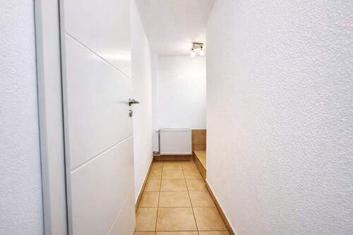 Keller/Badezimmertür - 