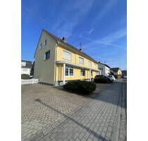 Wunderschöne, moderne, helle Wohnung in bester Lage. - Sankt Augustin