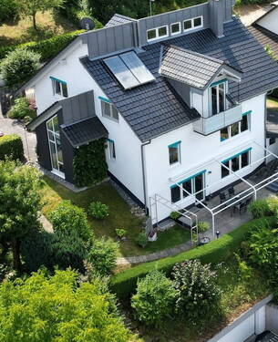 Bild 2 - 7 Zimmer Einfamilienhaus zum Kaufen in Schopfheim
