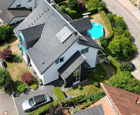 Bild 3 - 7 Zimmer Einfamilienhaus in Schopfheim