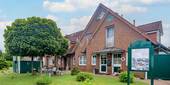 Blick auf den eigenen Eingang Ihrer neuen Wohnung - 4 Zimmer Etagenwohnung zum Kaufen in Wangerland