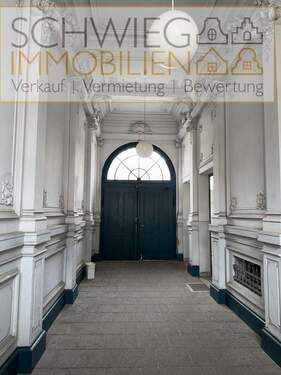 Hausflur - Mehrfamilienhaus, Wohnhaus mit 1,08 m&sup2; in Cottbus zum Kaufen