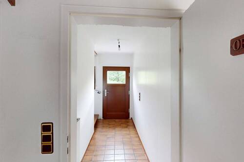 Eingangsbereich - 7 Zimmer Einfamilienhaus in Rheinbach