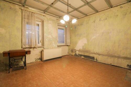 1. OG Schlafzimmer - 