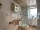 Bad 1 der Wohnung - 