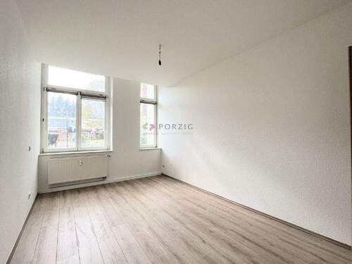 Schlafzimmer - 2 Zimmer Etagenwohnung zur Miete in Limbach-Oberfrohna