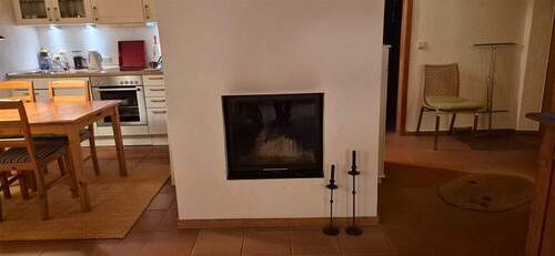 Warmluftkamin - 3 Zimmer Mehrfamilienhaus, Wohnhaus in Wisch b Kiel