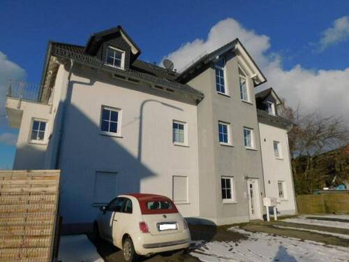 DW2-1 Vorder-Straßenseite - 4 Zimmer Etagenwohnung zum Kaufen in Osburg