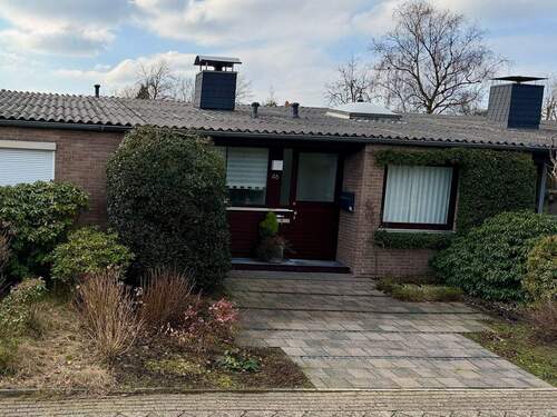 Straßenseite/Eingang - 4 Zimmer Reihenmittelhaus in Nordhorn